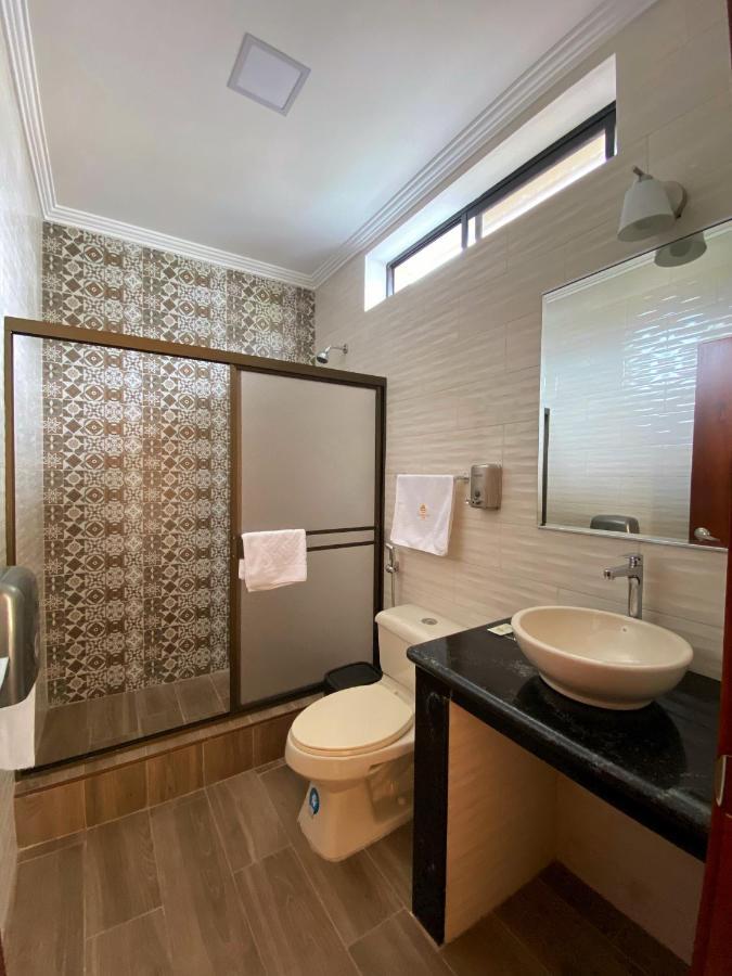 Hostal California Inn Guayaquil Eksteriør bilde